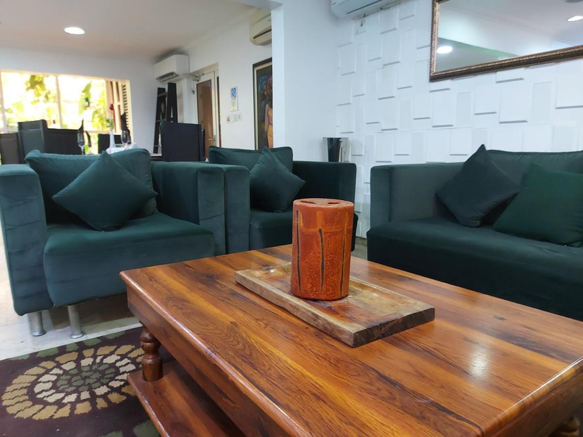 לגוס Angel Hotel מראה חיצוני תמונה