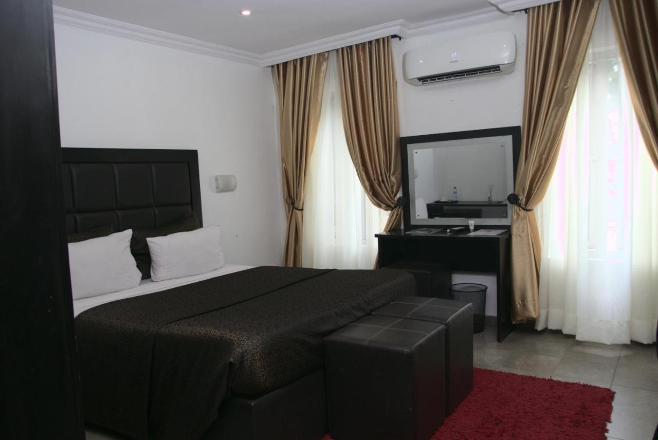 לגוס Angel Hotel מראה חיצוני תמונה